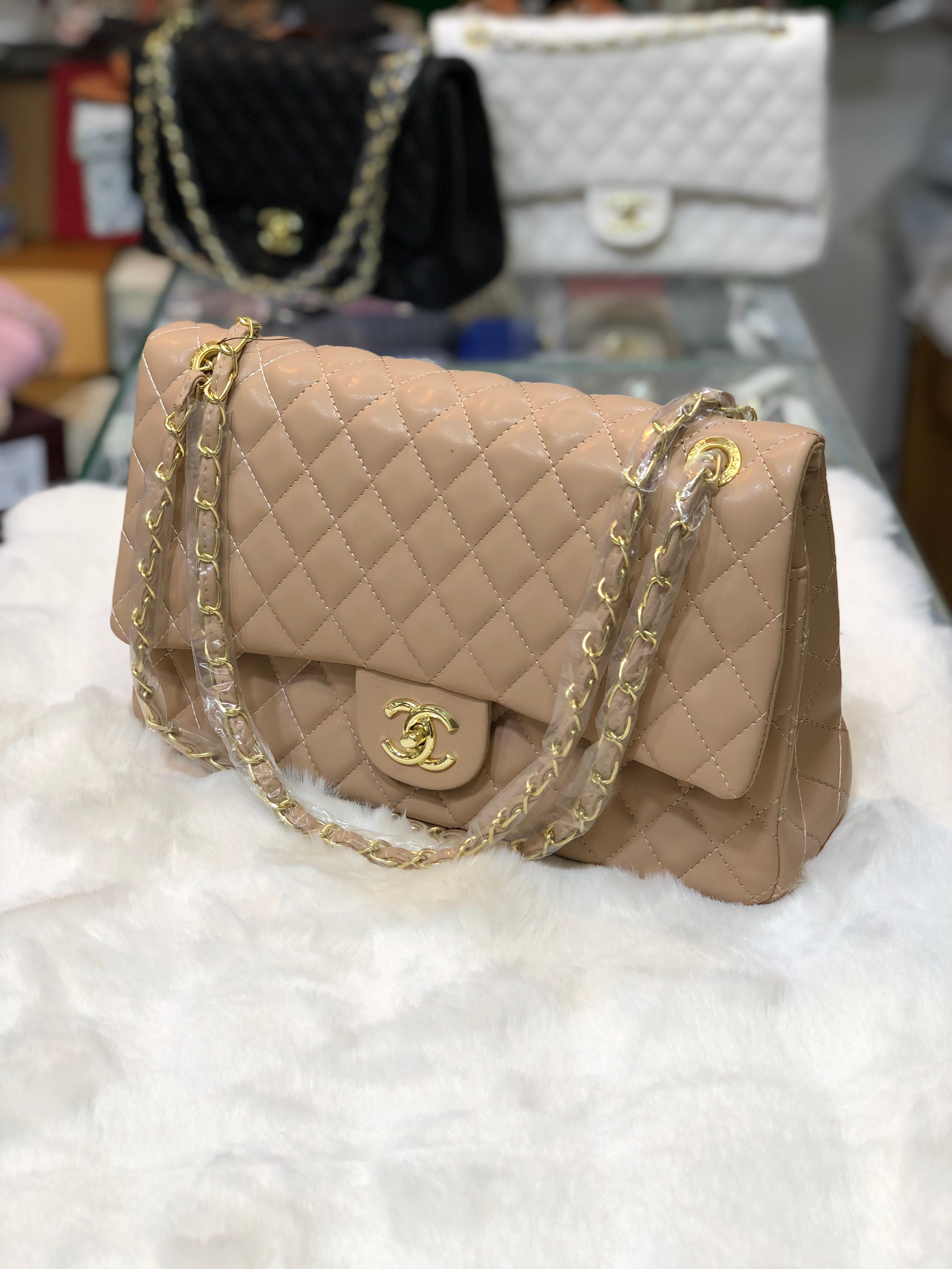Chanel flip