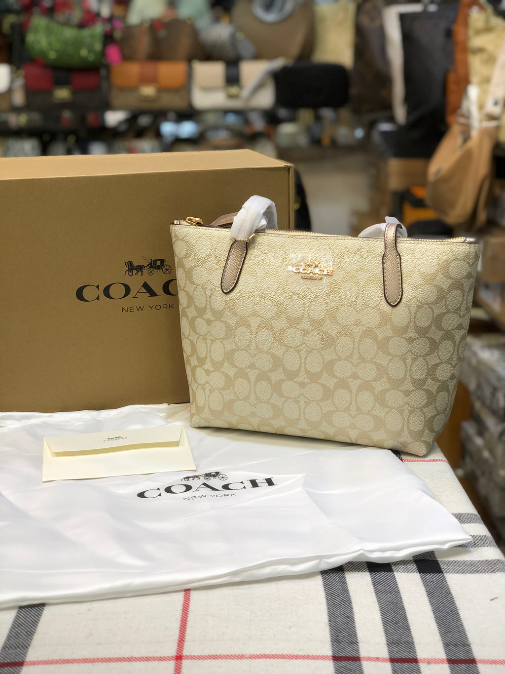 Coach medium bag