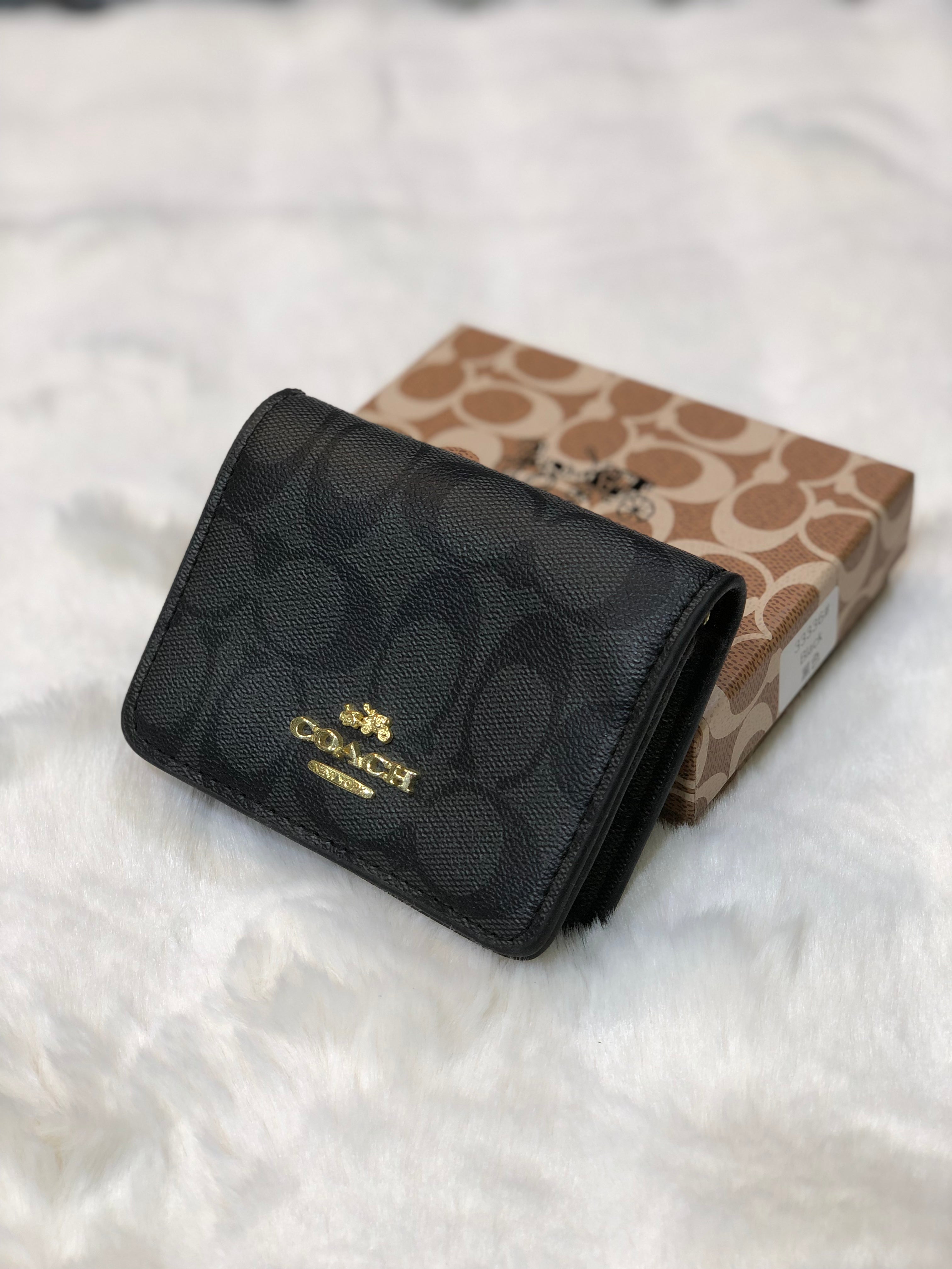 Mini chain wallet