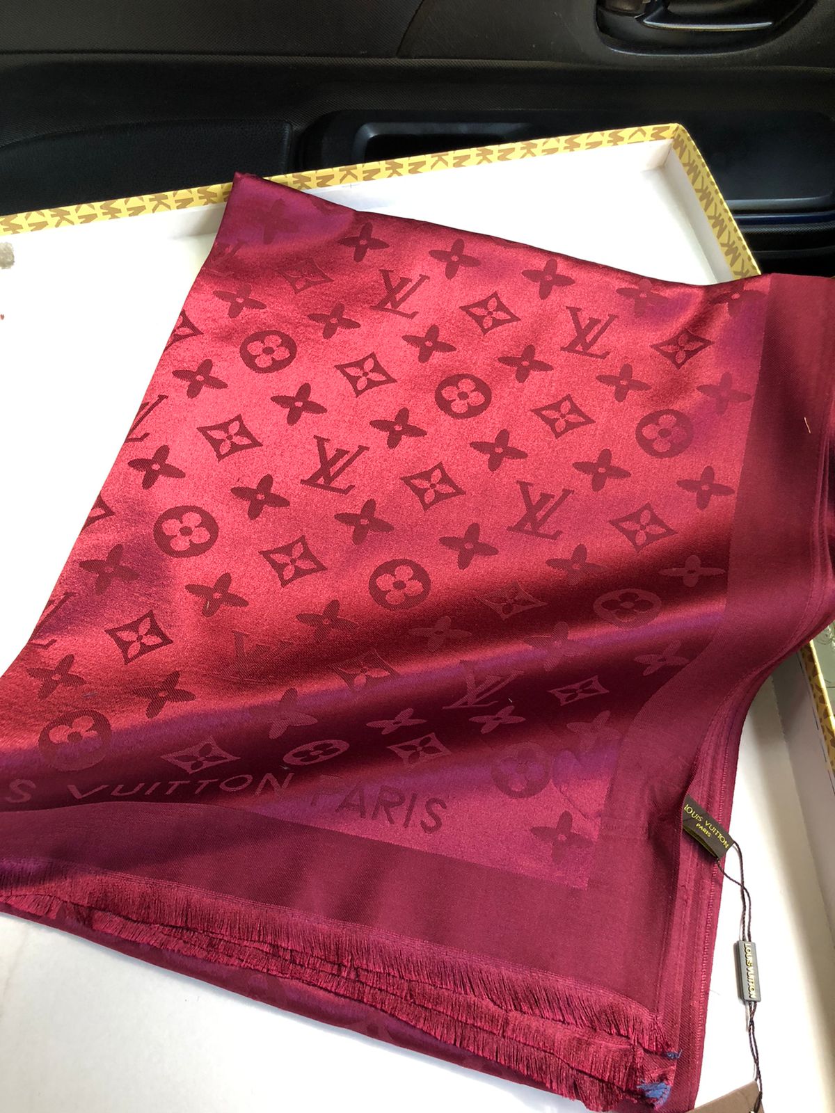 Lv women stoles