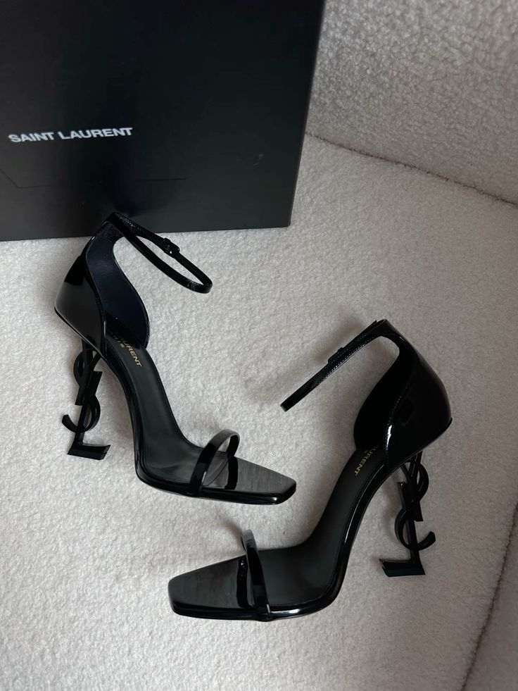 Ysl heel